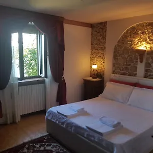 Couette-café Da Paolo Con Vista Di Garda 